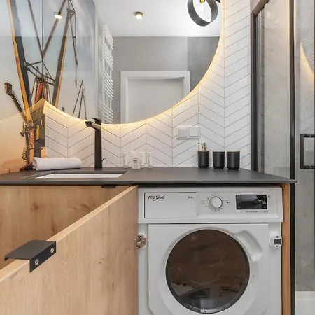 Apartment Elegant In With Sauna, Gym And Parking By Renters Gdansk