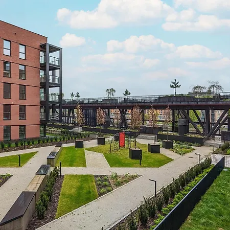 Apartment Elegant In With Sauna, Gym And Parking By Renters *