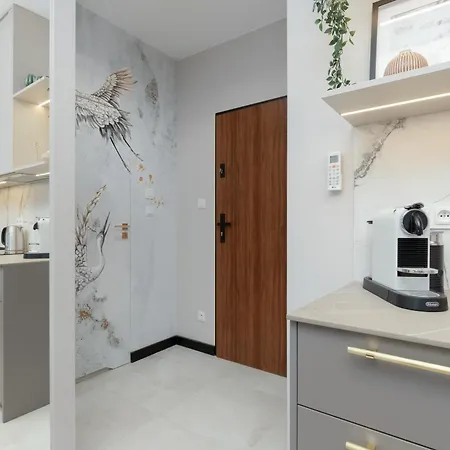 Elegant In With Sauna, Gym And Parking By Renters *