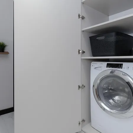 Elegant In With Sauna, Gym And Parking By Renters Gdansk